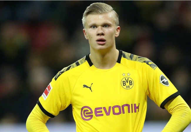 小巨人张子宇迎来WCBA首秀 替补15分6板