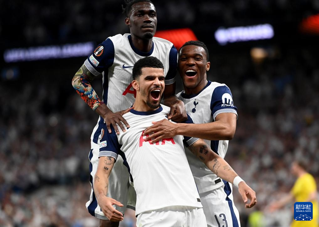 被冰封的这一年，梅努在等待一个懂他的人