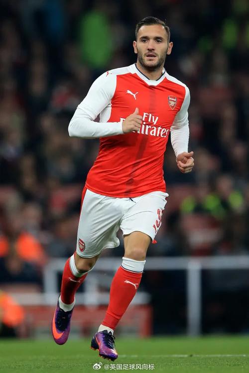 随着利物浦、曼城均遭补时绝平，英超最新积分榜出炉：阿森纳领跑