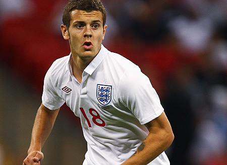 亚冠体育新闻最新动态 东亚与西亚竞争加剧