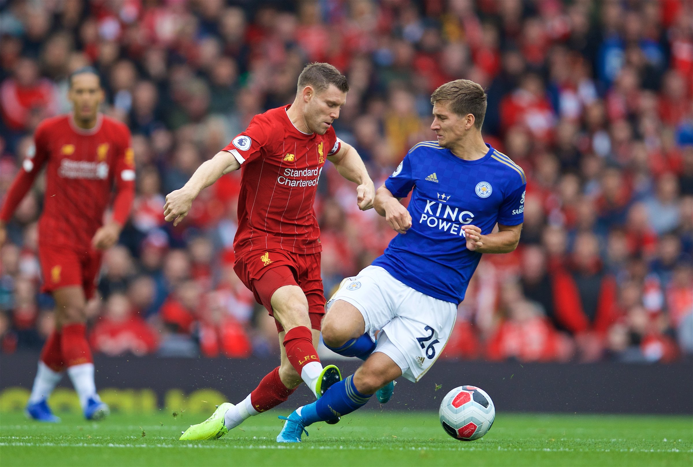 库里31+7+7，字母哥空砍34分，勇士队120-113战胜雄鹿队